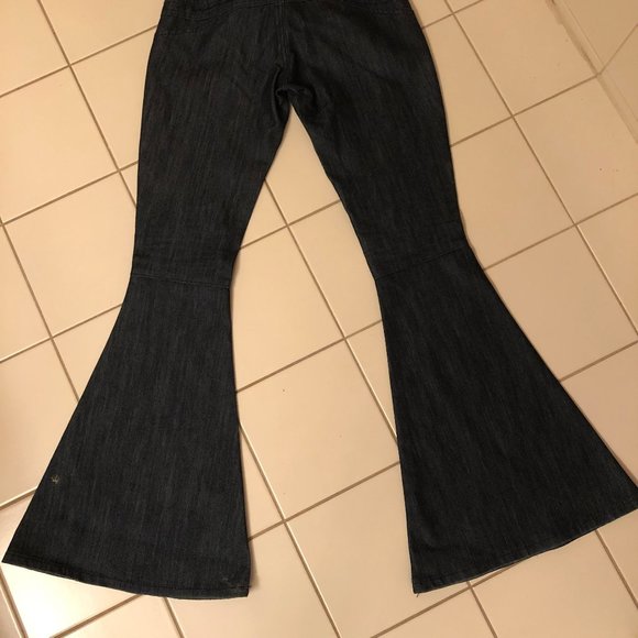 Very wide flare jeans - Picture 8 of 8